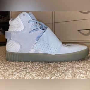 Used adidas tubular sneakers size 10